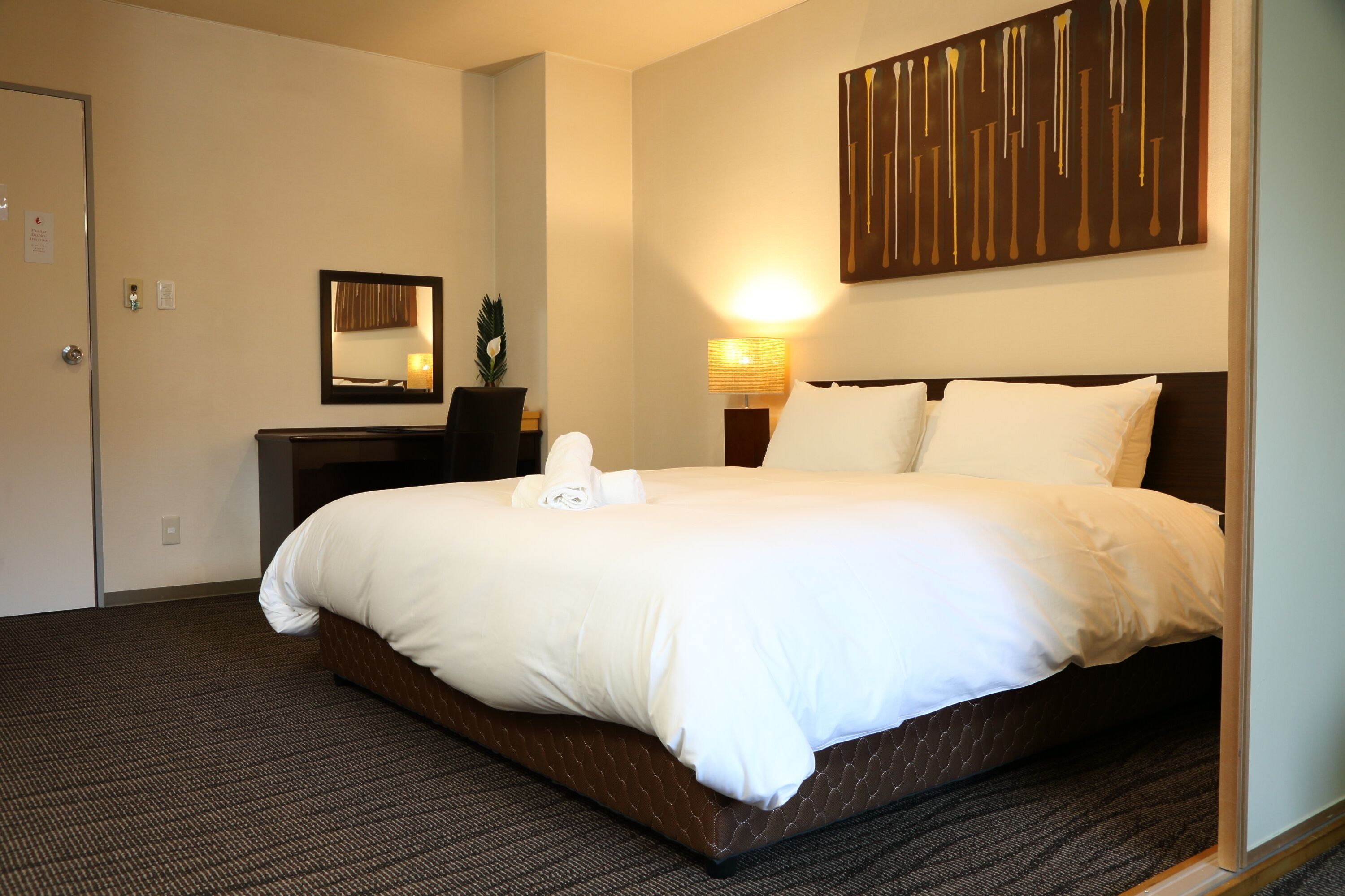 Desk, free WiFi, bed sheets