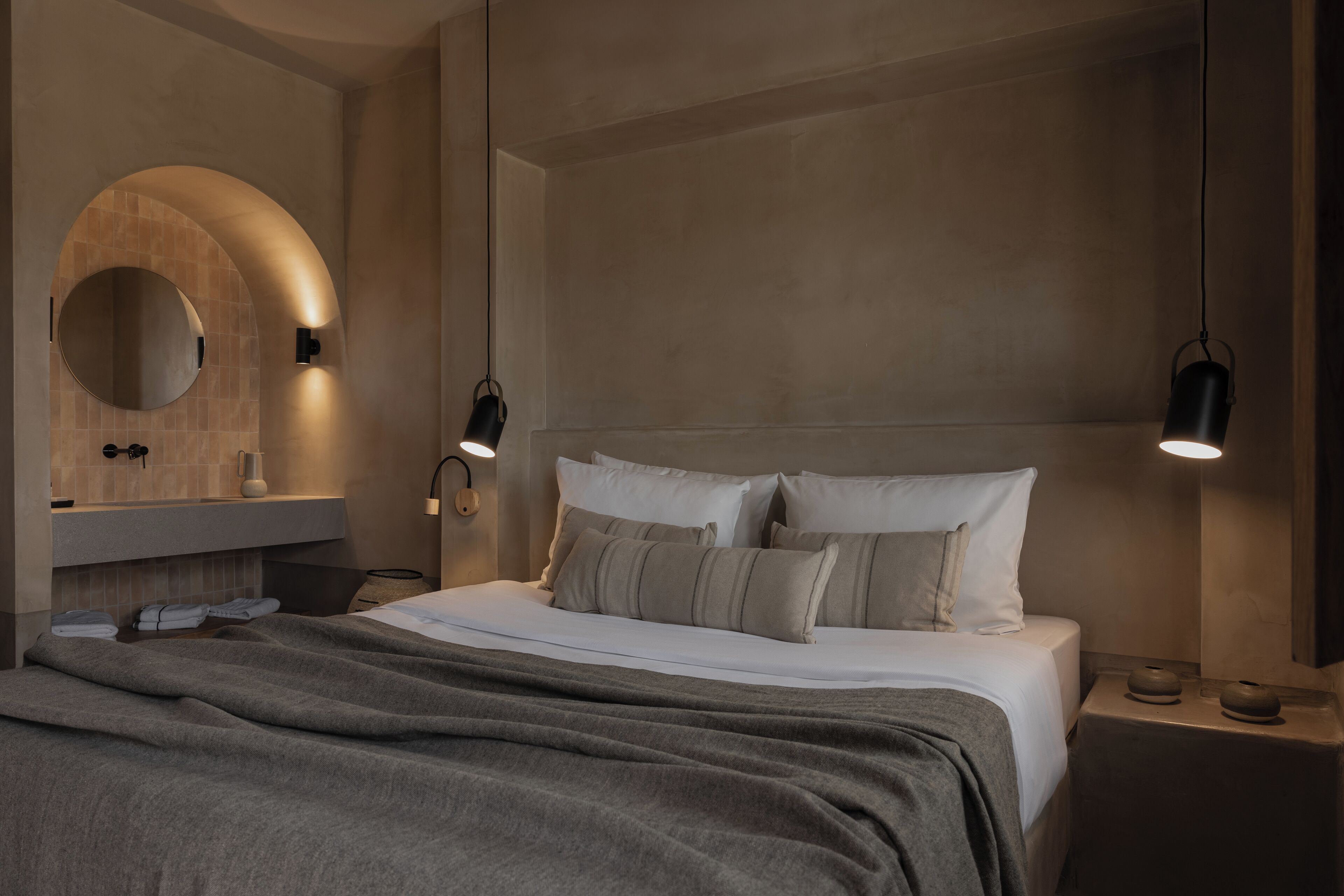 In-room safe, laptop workspace, blackout curtains, soundproofing