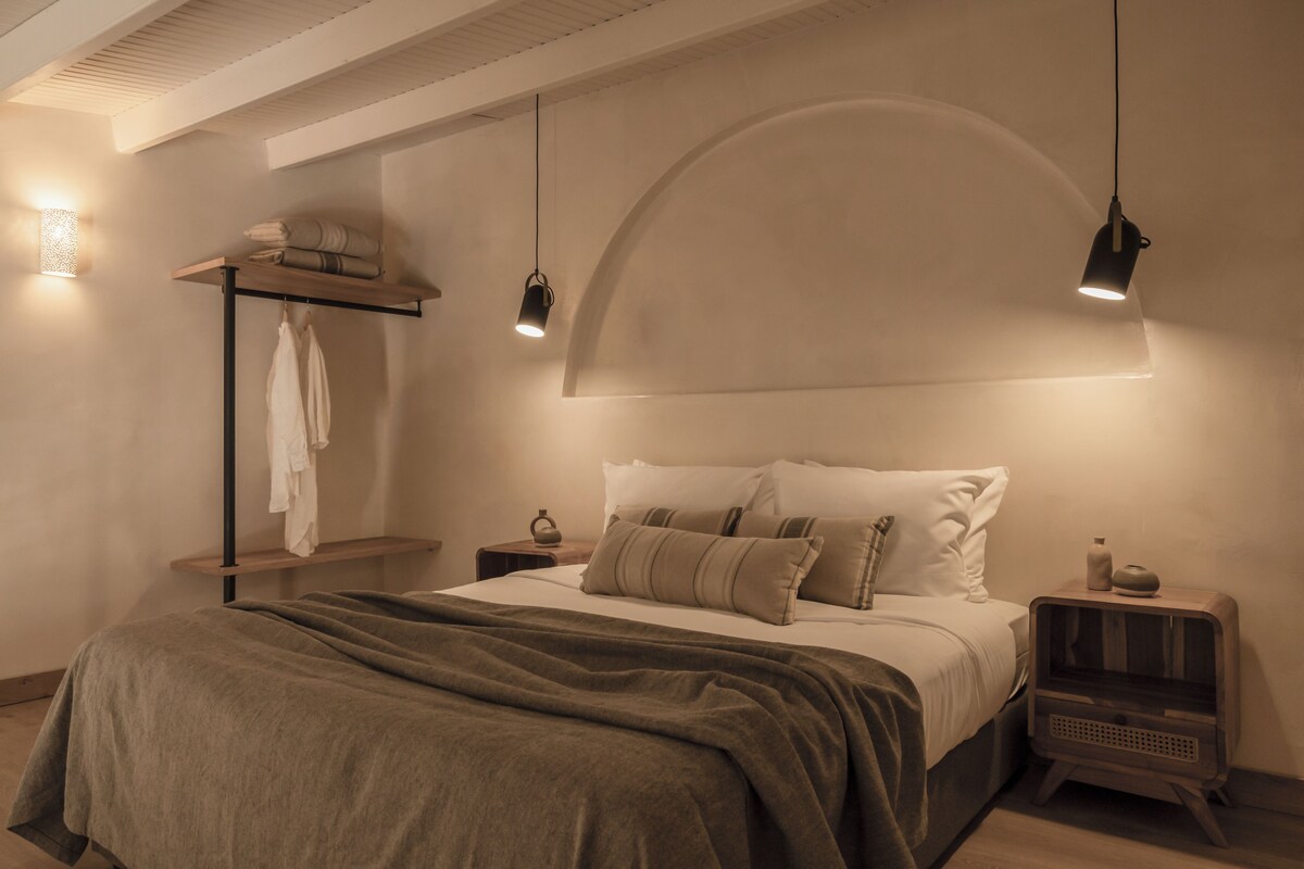 Two Bedroom Suite | In-room safe, laptop workspace, blackout drapes, soundproofing