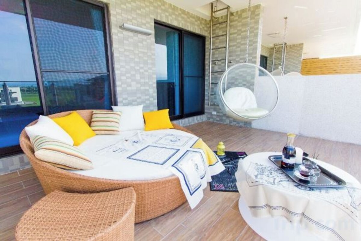 Entire Homes With Five Rooms