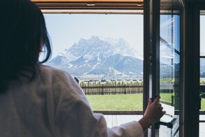 Comfort Chalet, 3 Bedrooms (NO 18, Family Chalet)