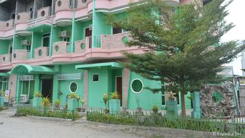 Façade de lâhĂ©bergement