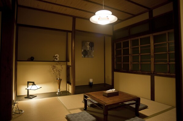 Living area - Le Machiya Mibu (Kyoto)
