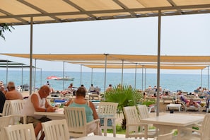 Beach nearby, sun-loungers, beach umbrellas, scuba diving - Linda Resort Hotel (Manavgat)