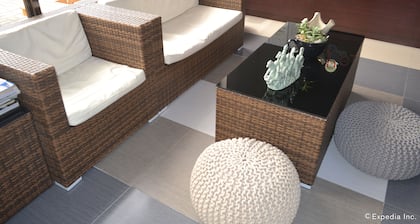 Pearl Suites