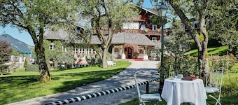 Landsitz Römerhof - Hotel Apartments