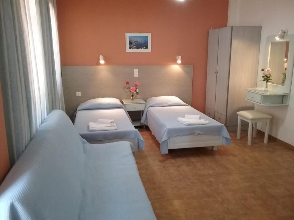 Studio Triple Side sea view | Äänieristys, silitysrauta/-lauta, ilmainen Wi-Fi, vuodevaatteet