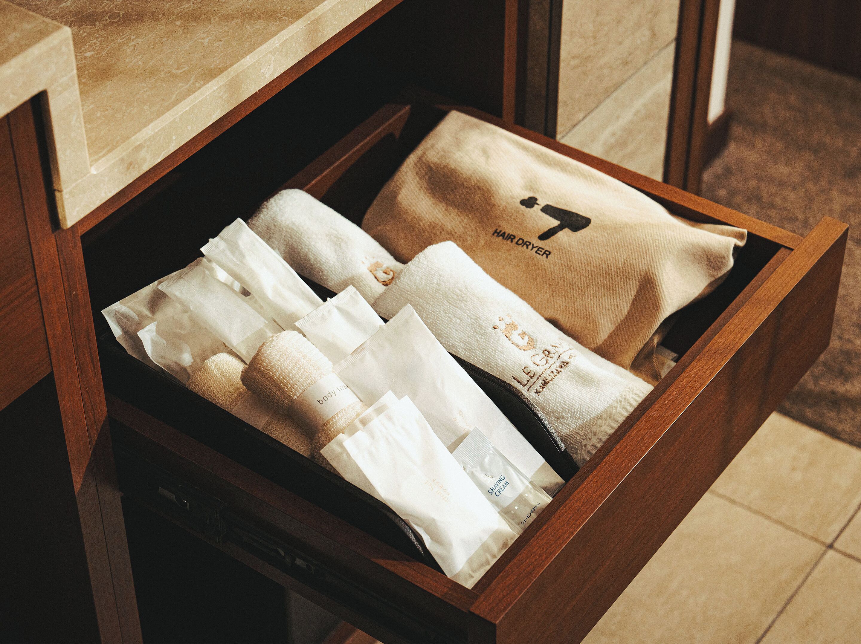 1 bedroom, premium bedding, minibar, in-room safe