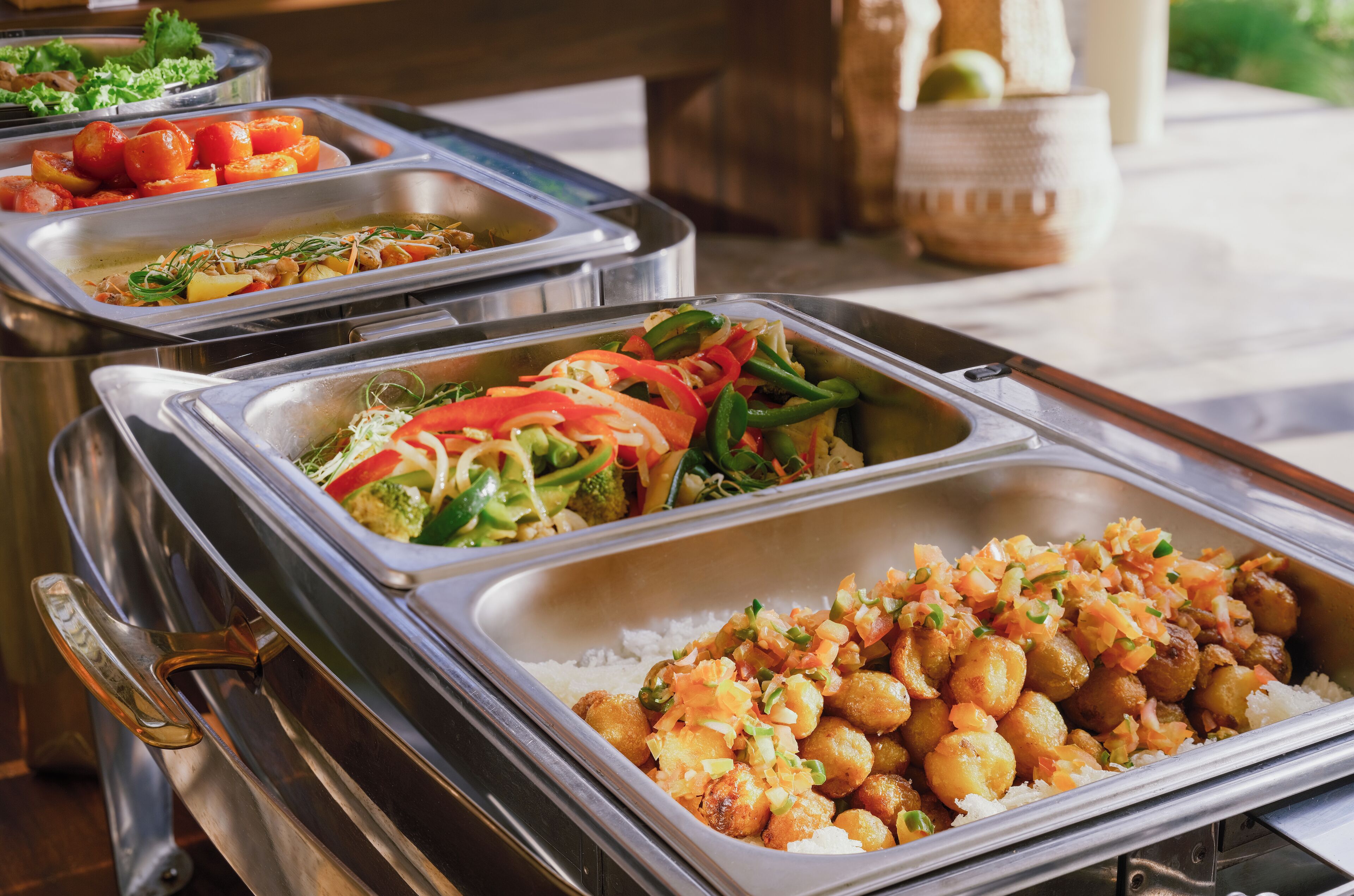 breakfast, lunch, dinner served; international cuisine, garden views