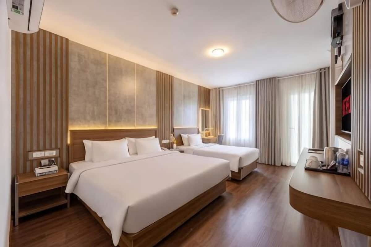 Minibar, blackout drapes, iron/ironing board, free WiFi