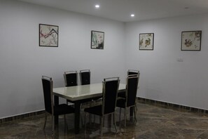Dining - Fan Holiday Hotel (Kuala Lumpur)