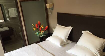 Fan Holiday Hotel