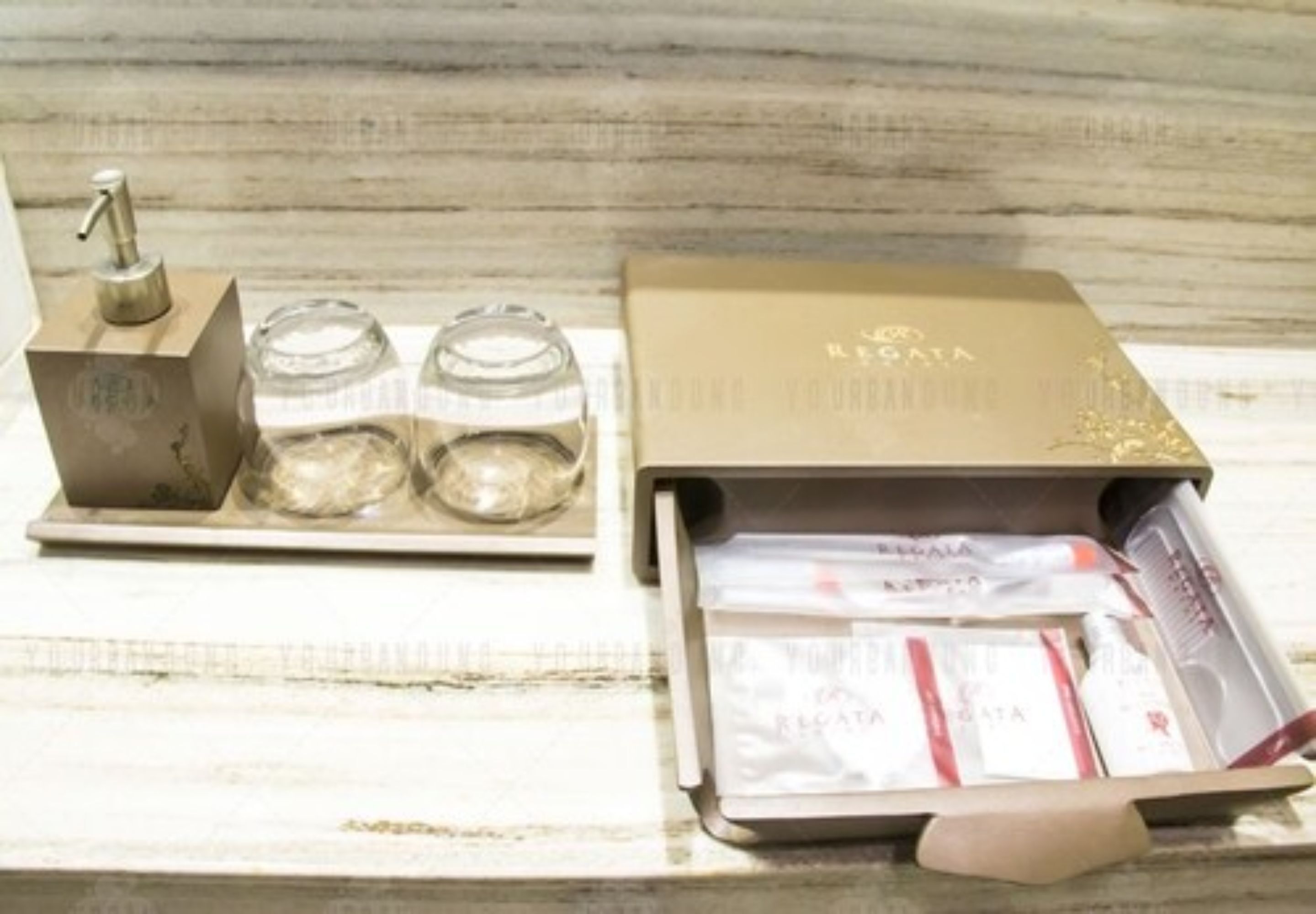 deluxe room | bathroom | shower, free toiletries, slippers, towels