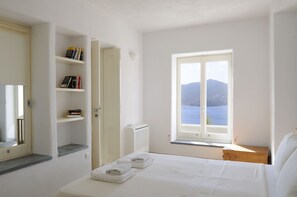 Villa, 5 Bedrooms, Pool Access, Sea View