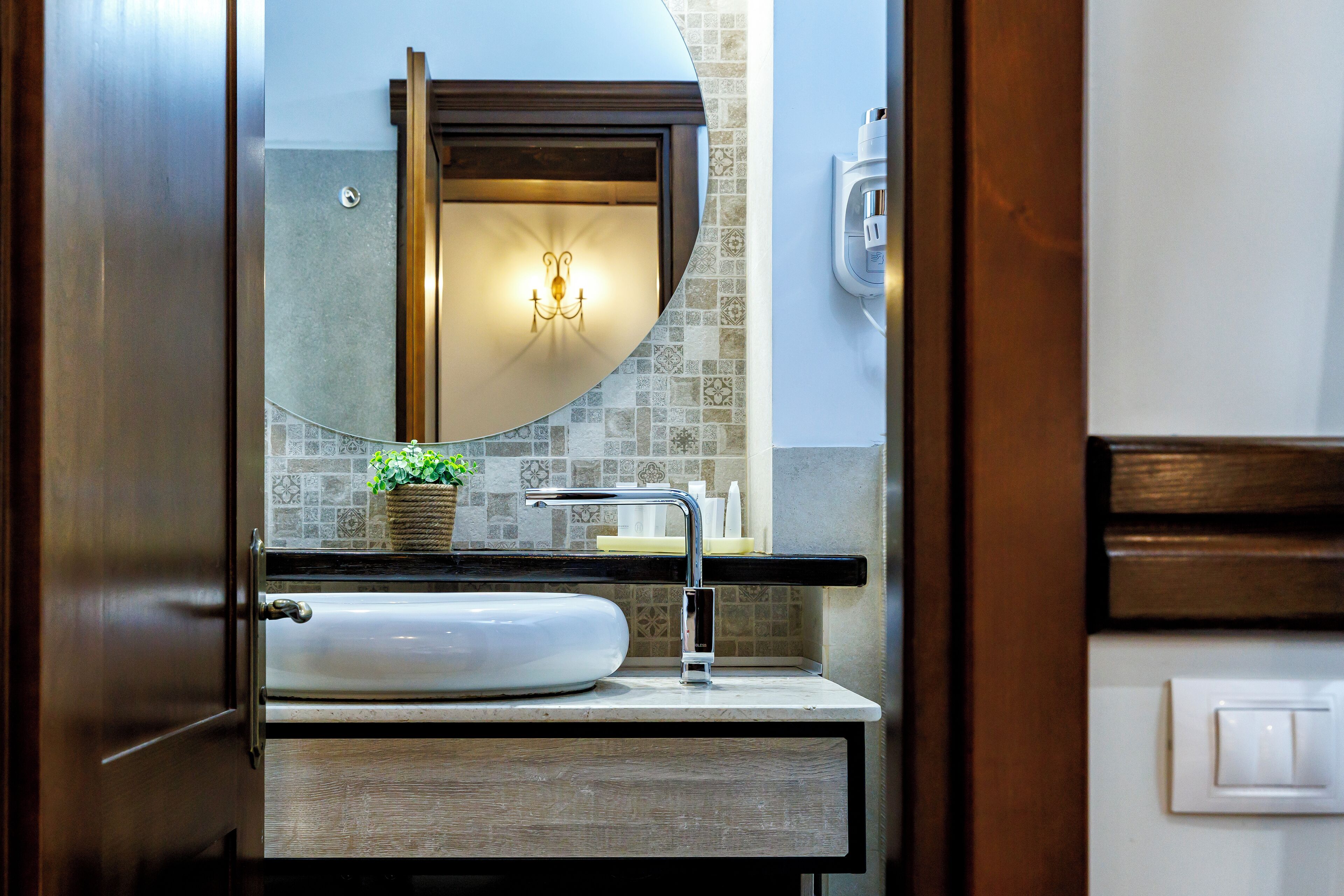 double room | bathroom | shower, free toiletries, hair dryer, bathrobes