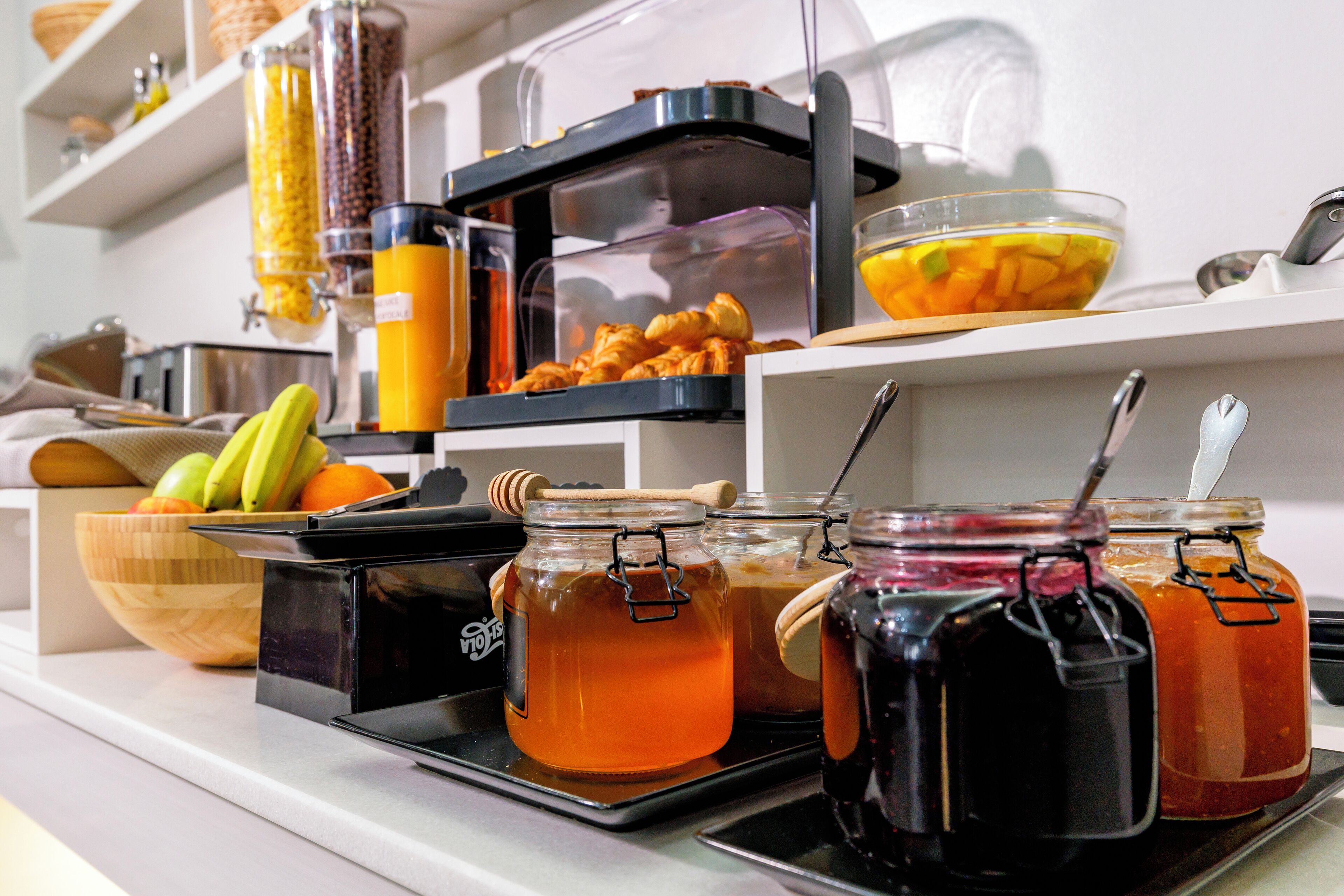 daily buffet breakfast (eur 8 per person)