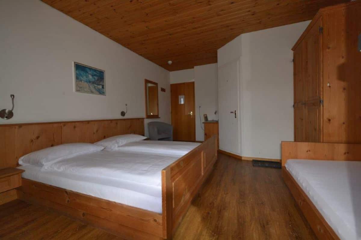 Chambre Triple | Coffres-forts dans les chambres, bureau, fer et planche à repasser