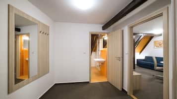 Departamento Premium, 2 habitaciones, cocina | 1 habitación, escritorio, wifi gratis y ropa de cama