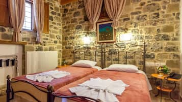 Villa, 2 Bedrooms, Sea View (Gaia) | 2 bedrooms, Egyptian cotton sheets, premium bedding, minibar