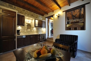 Biệt thự, 1 phòng ngủ, quang cảnh biển (Duplex, Kassiopi) | Bếp riêng | Tủ lạnh, lò nướng, bếp nấu, máy rửa bát 