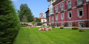 Property grounds - Hotel Silken Spa La Hacienda de Don Juan (Llanes)