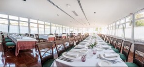 Lunch and dinner served, local cuisine - Hotel Silken La Hacienda de Don Juan (Llanes)