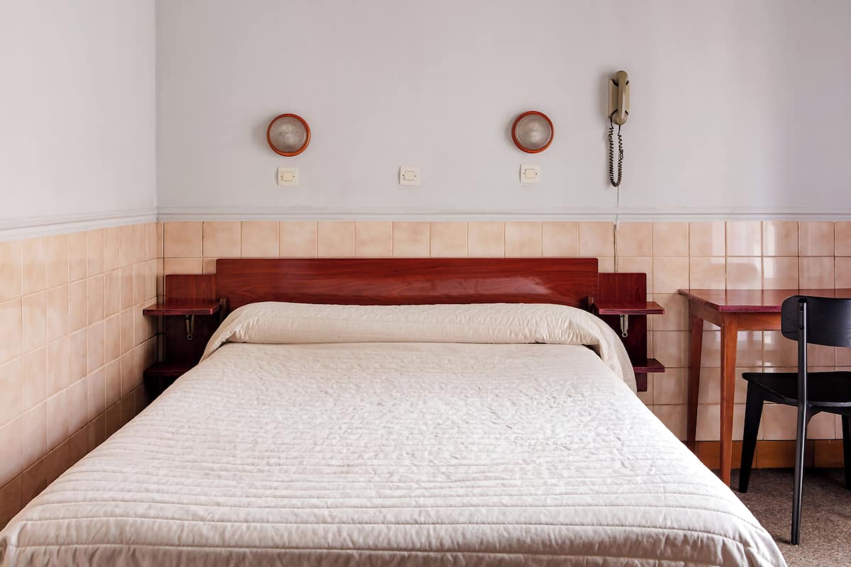 Superior Double Room | Desk, laptop workspace, blackout drapes, free WiFi