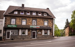Exterior - Hotel Schwan (Eschweiler)