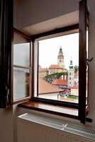 Cortinas blackout, sistema de insonorización y wifi gratis 