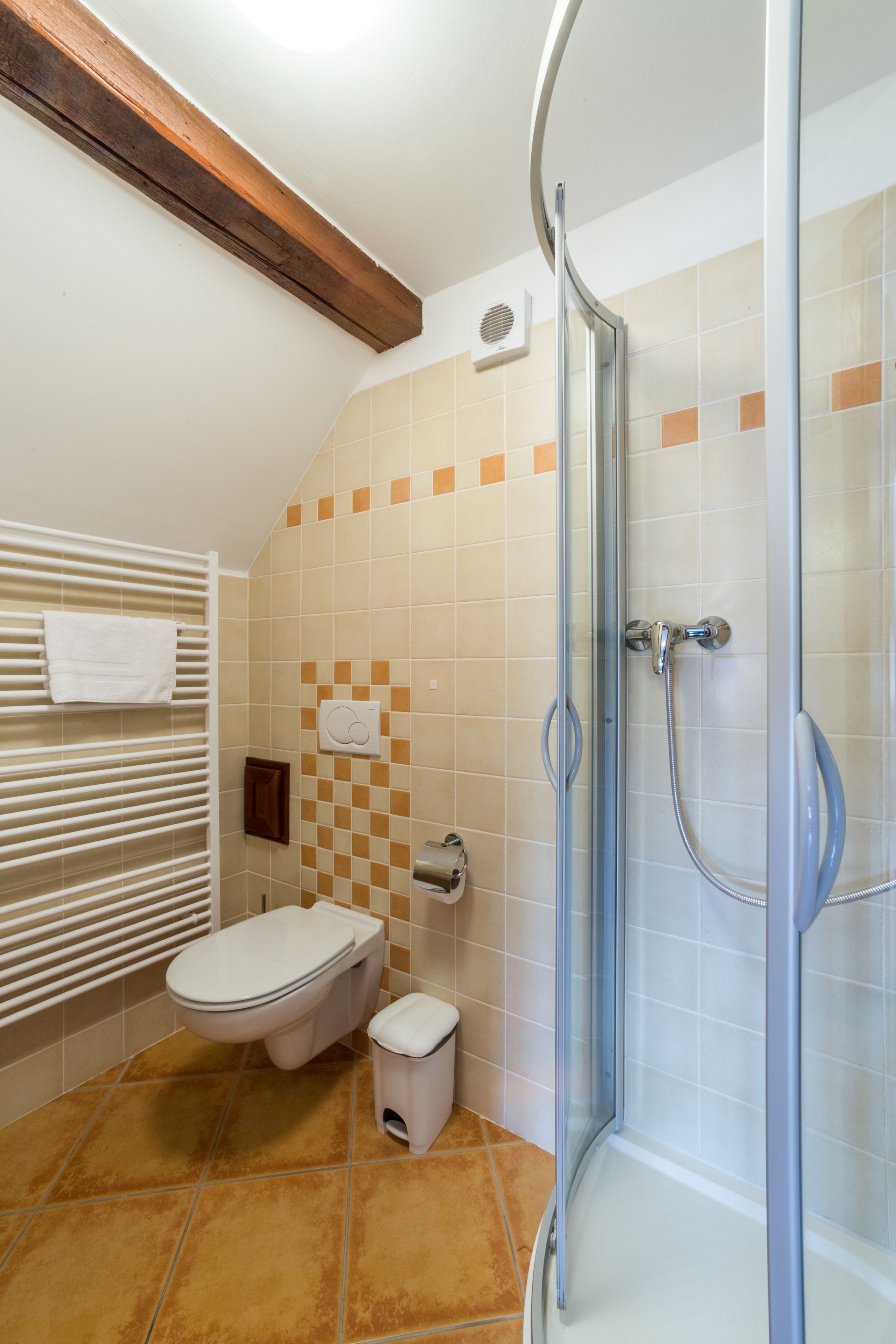 Luxury Apartment, 1 Bedroom, Kitchen, River View | Bathroom | Shower, free toiletries, hair dryer, towels