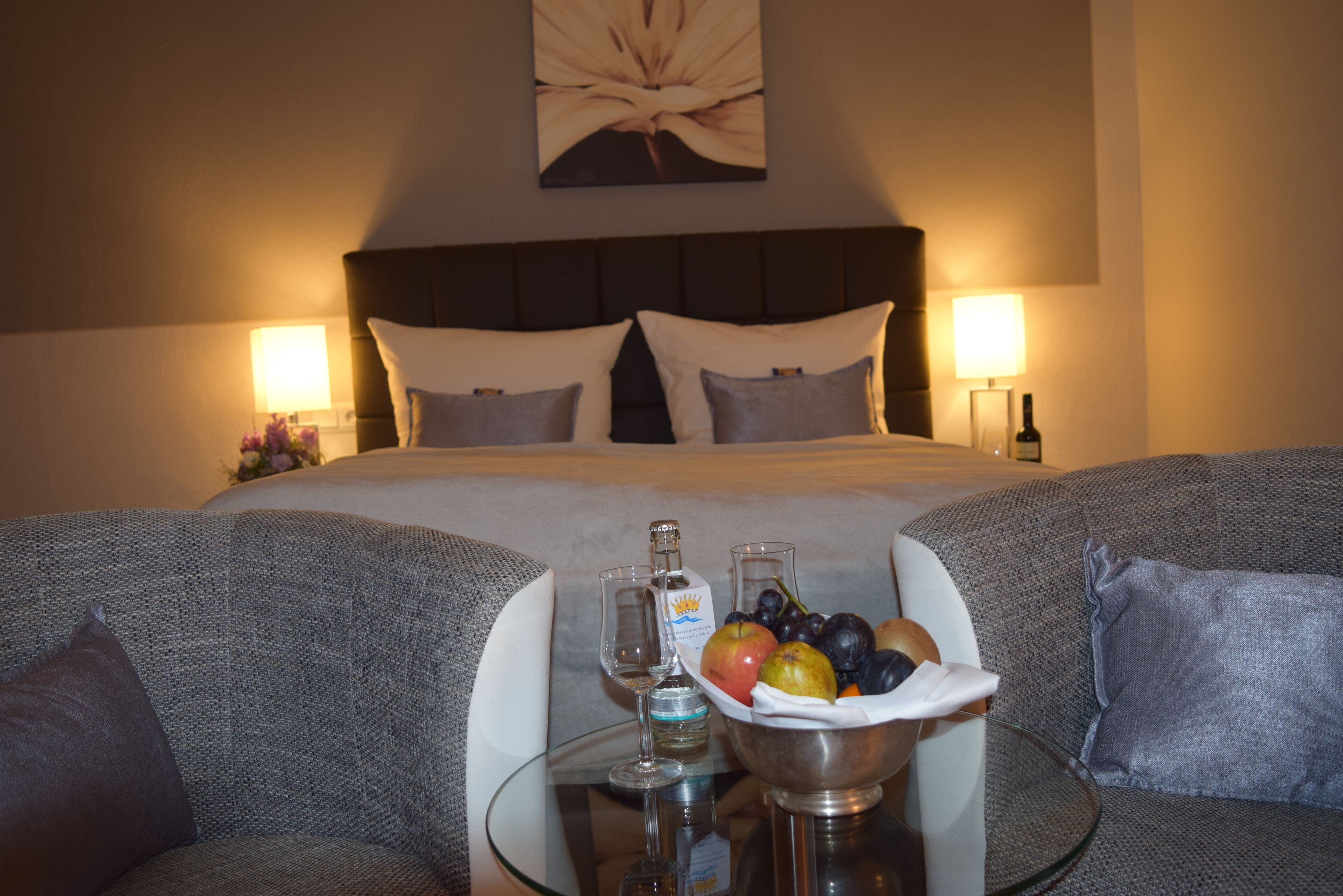 superior single room | premium bedding, minibar, in-room safe, individually decorated