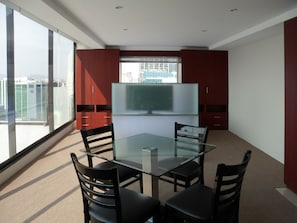 Suite (Master) | In-room dining - Suites Capri Reforma Angel (Mexico City)