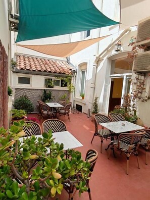 Economy Single Room, 1 Twin Bed | Terrace/patio