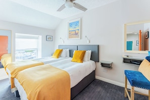 Premium bedding, Select Comfort beds, iron/ironing board, free WiFi