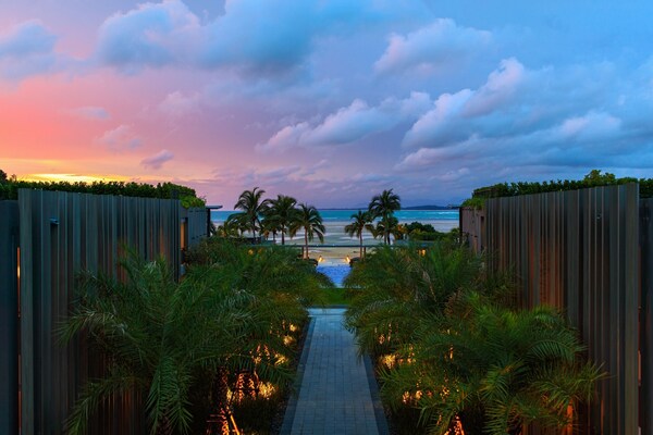 Phuket Marriott Resort and Spa, Nai Yang Beach