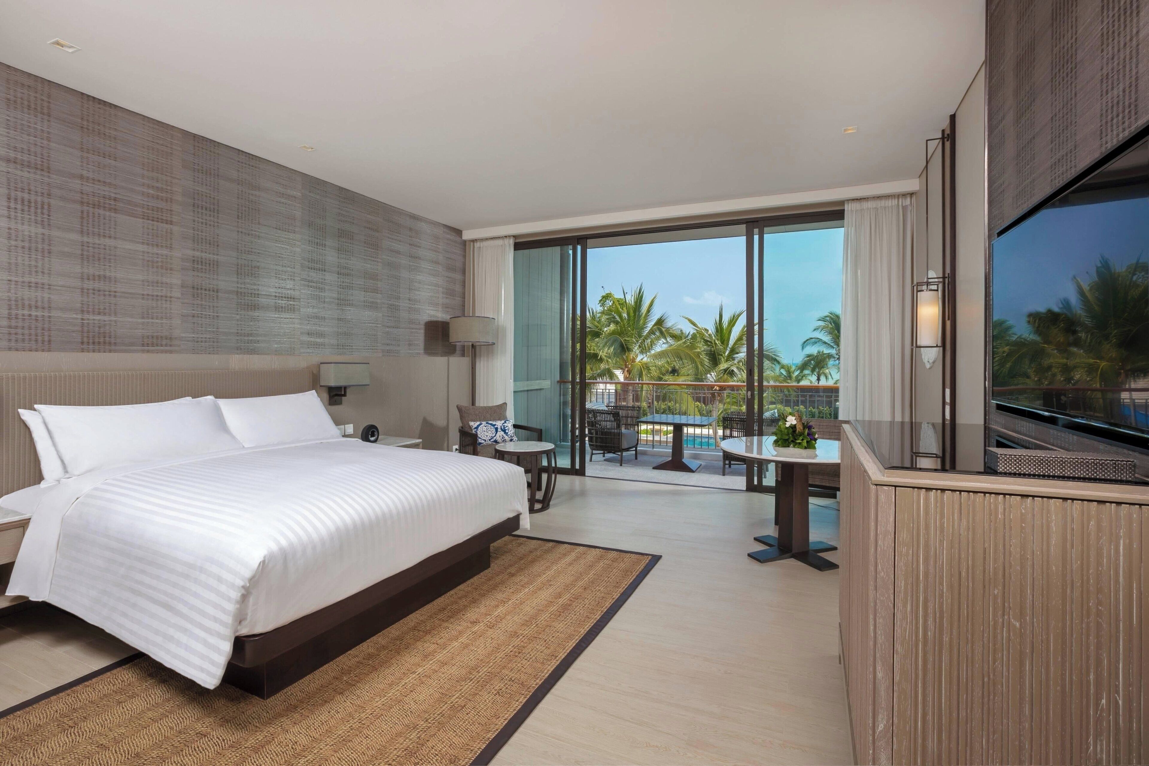 Deluxe Garden View Room
