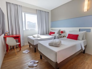 Standard Apartment, 2 Single Beds