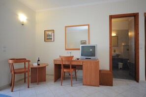 In-room safe, desk, soundproofing, iron/ironing board