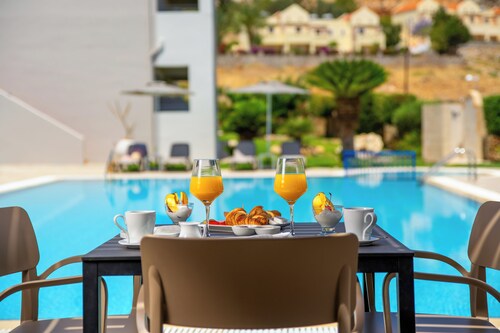Celestial Lindos suites