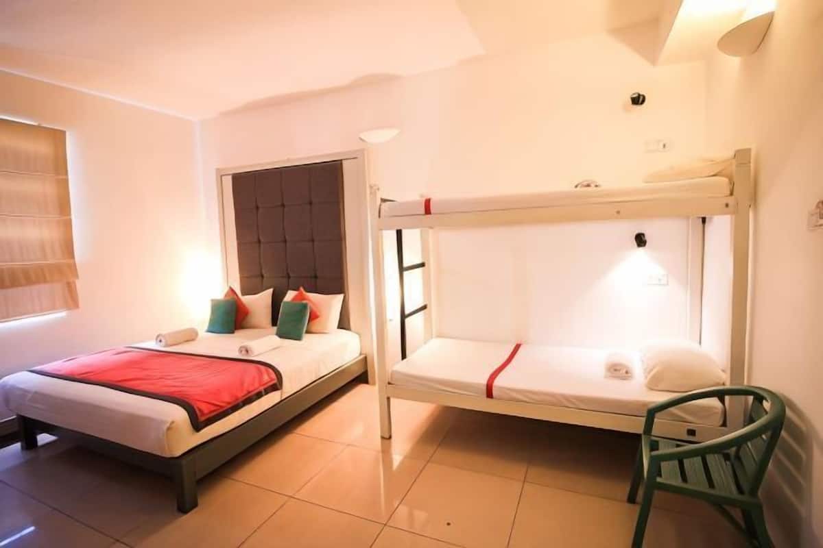 1 bedroom, in-room safe, free WiFi, bed sheets