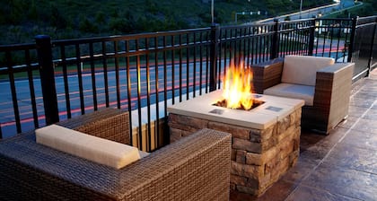Hampton Inn & Suites Pittsburgh Airport SouthâSettlers Ridge