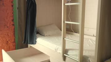 Biancheria da letto di alta qualità, cassaforte in camera