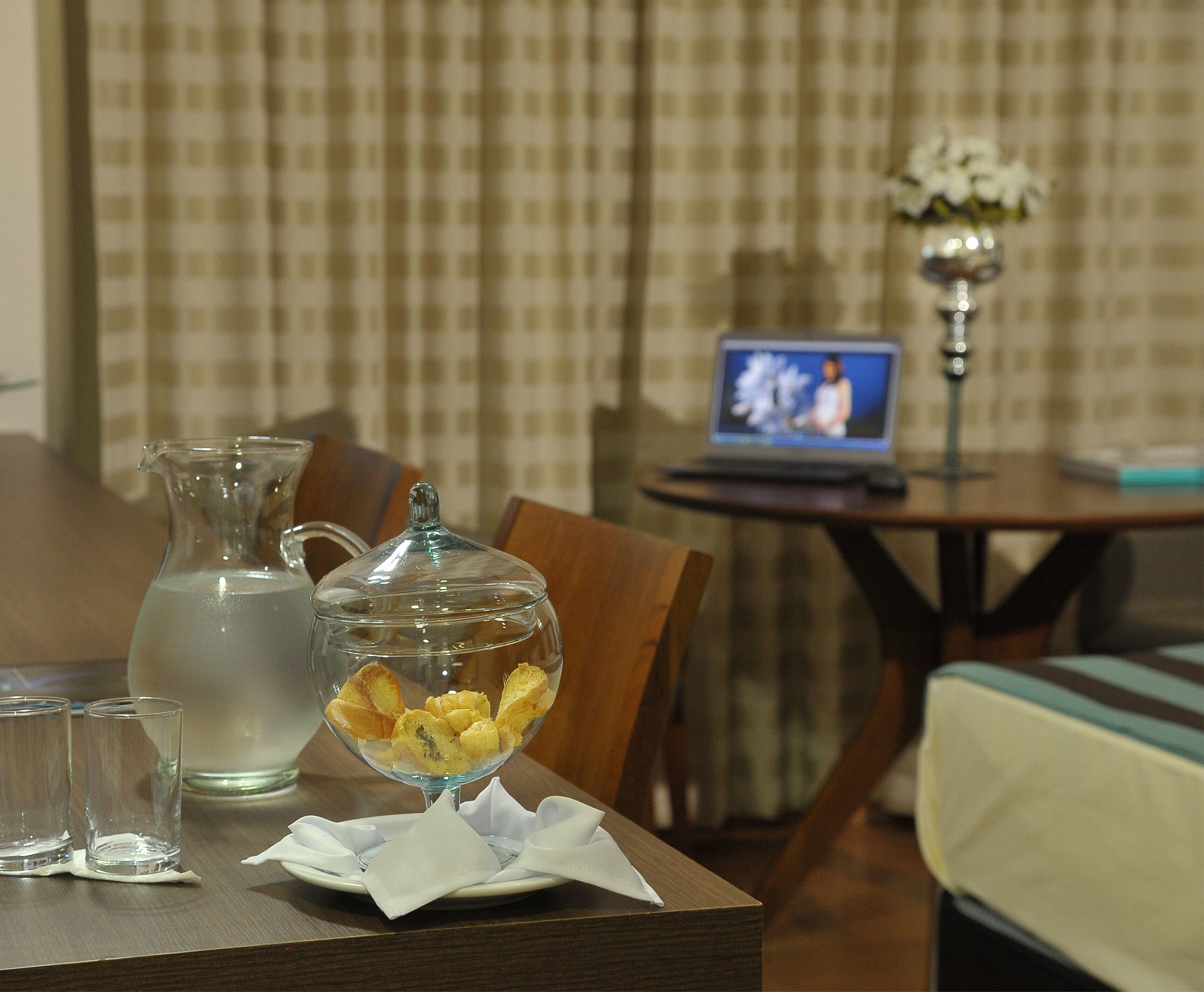 1 bedroom, minibar, individually decorated, desk