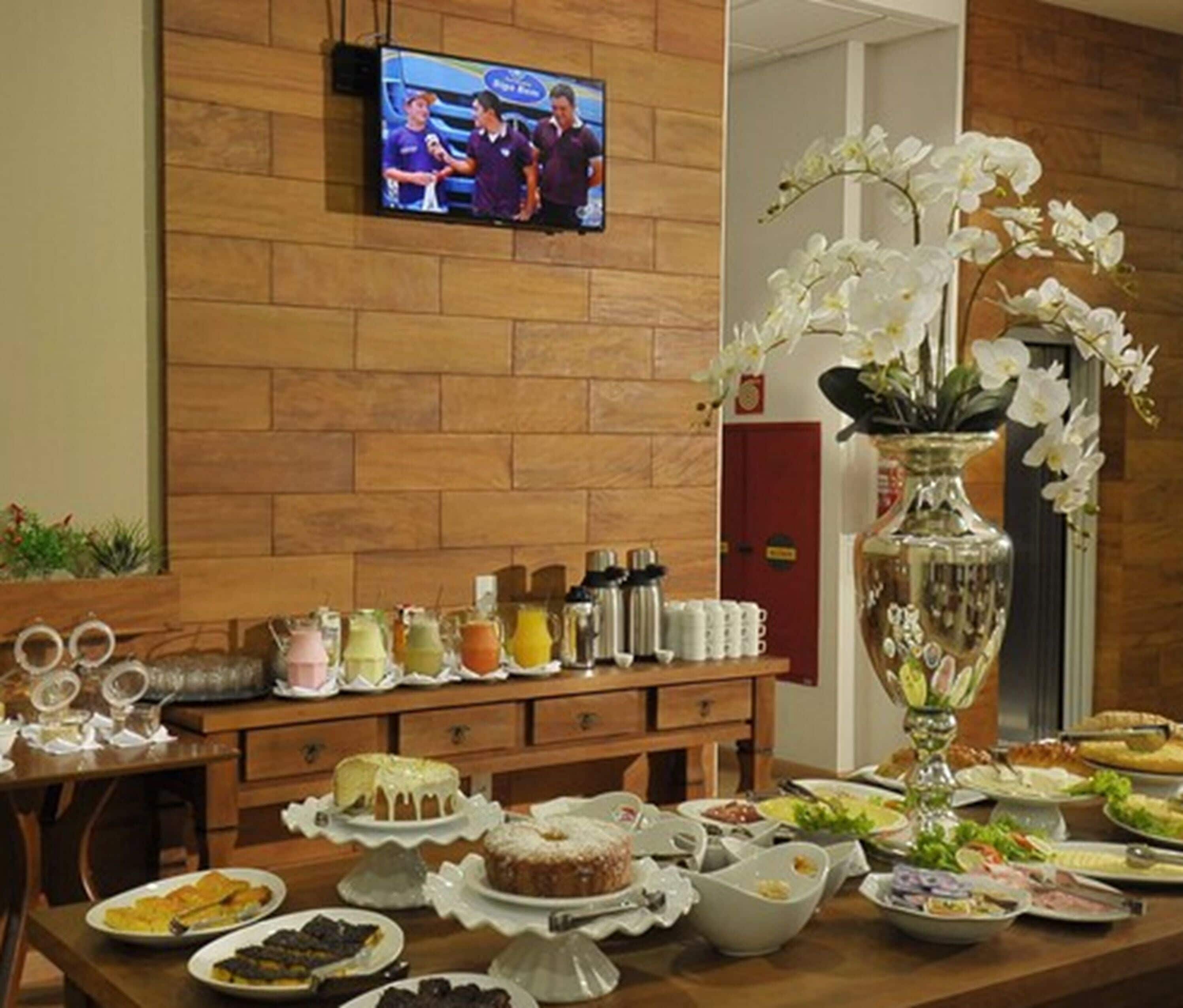 breakfast and dinner served, brazilian cuisine