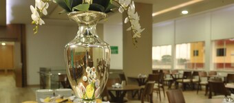 Hotel Maestro Premium Cascavel