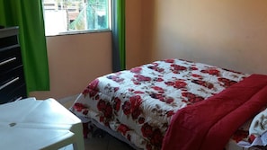 Cortinas blackout, camas plegables/adicionales y wifi gratis 