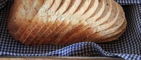 Alimentos y bebidas