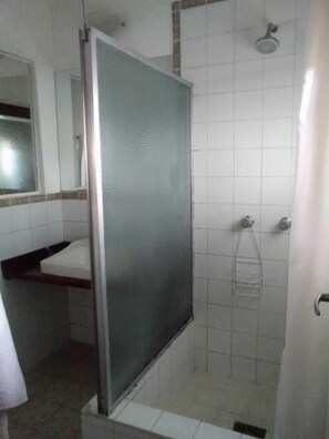 Double Room Single Use, 1 Bedroom, Non Smoking - Hotel Casa del Arco (Antigua Guatemala)