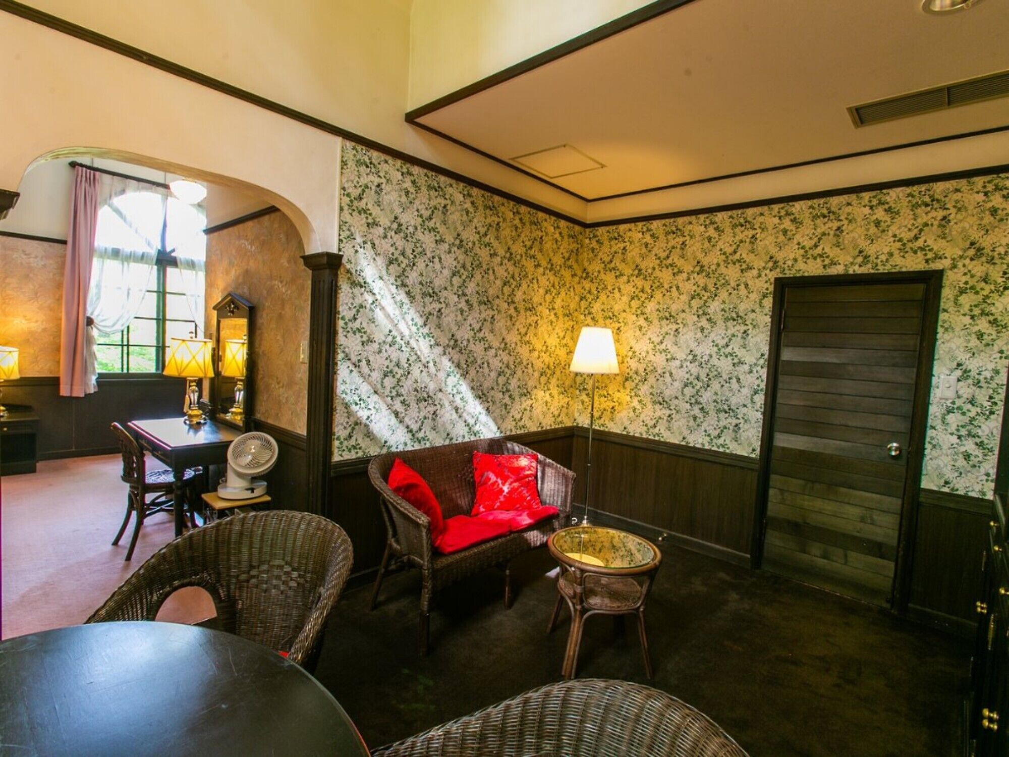 Executive Room, 2 Double Beds, Non Smoking | Desk, laptop workspace, blackout drapes, WiFi (free)