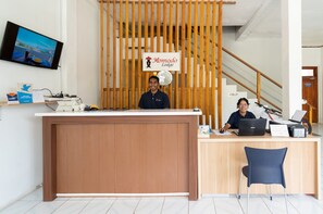 Reception - Komodo Lodge (Labuan Bajo)